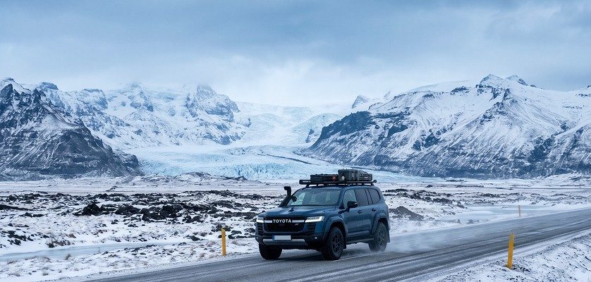 4x4 rental on snowy road of Route 1 Iceland